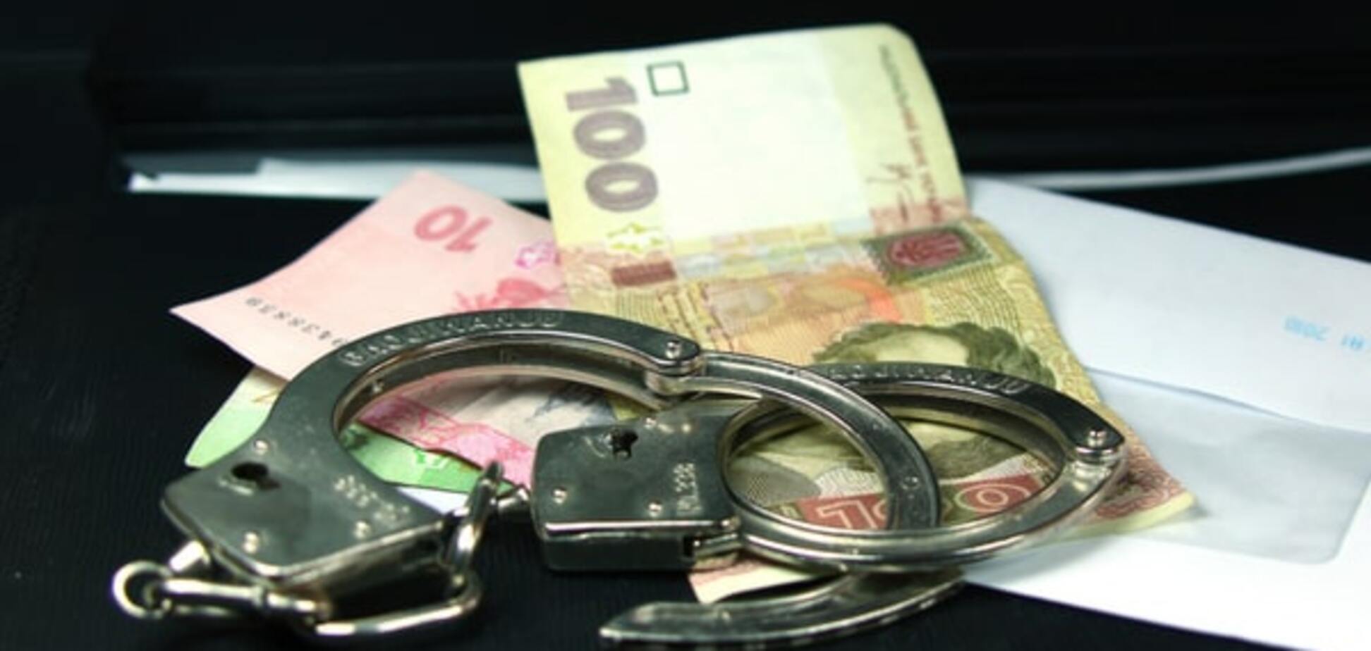 Сотрудники ГФС организовали мегасхемы с участием 1 млрд грн
