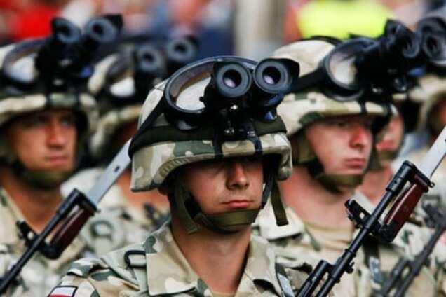 Франция попросила военной поддержки у ЕС