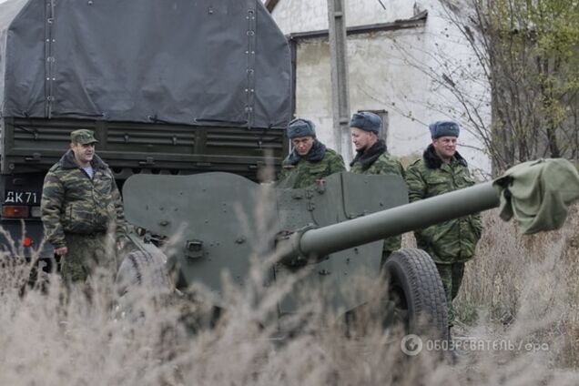 Террористы из гранатометов и пулеметов обстреляли Лозовое и Троицкое