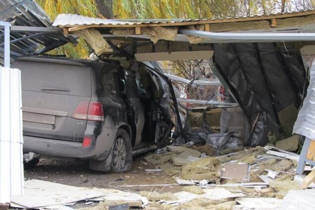 Жуткое ДТП на Хмельнитчине: экс-регионал на джипе врезался в остановку с людьми