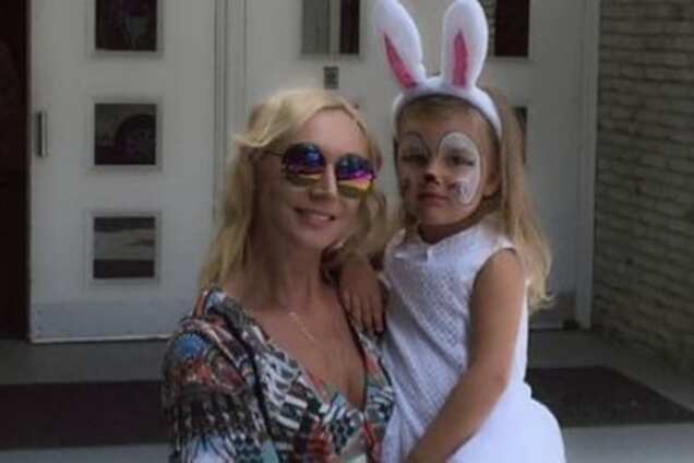 Орбакайте отдала трехлетнюю дочь на зумбу, тхэквондо и балет