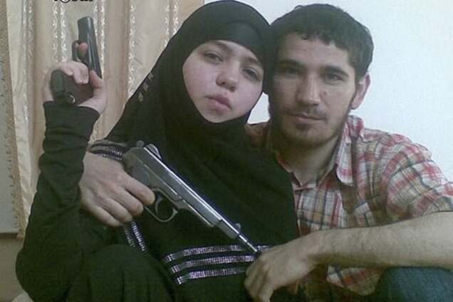 'Черные вдовы': известные женщины-смертницы на тропе террора