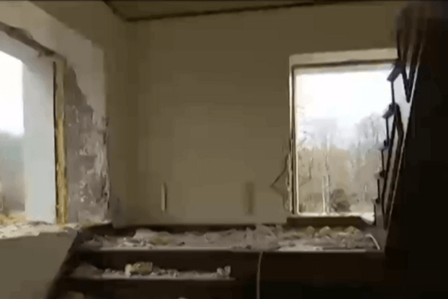 Мародеры разграбили роскошные поместья Пшонки: остались стены и забор