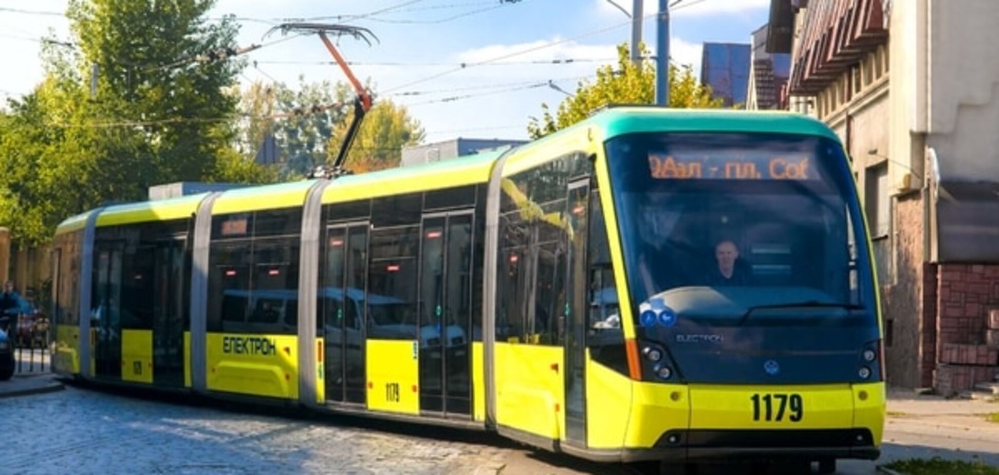 Как будут выглядеть новые трамваи в Киеве: инфографика