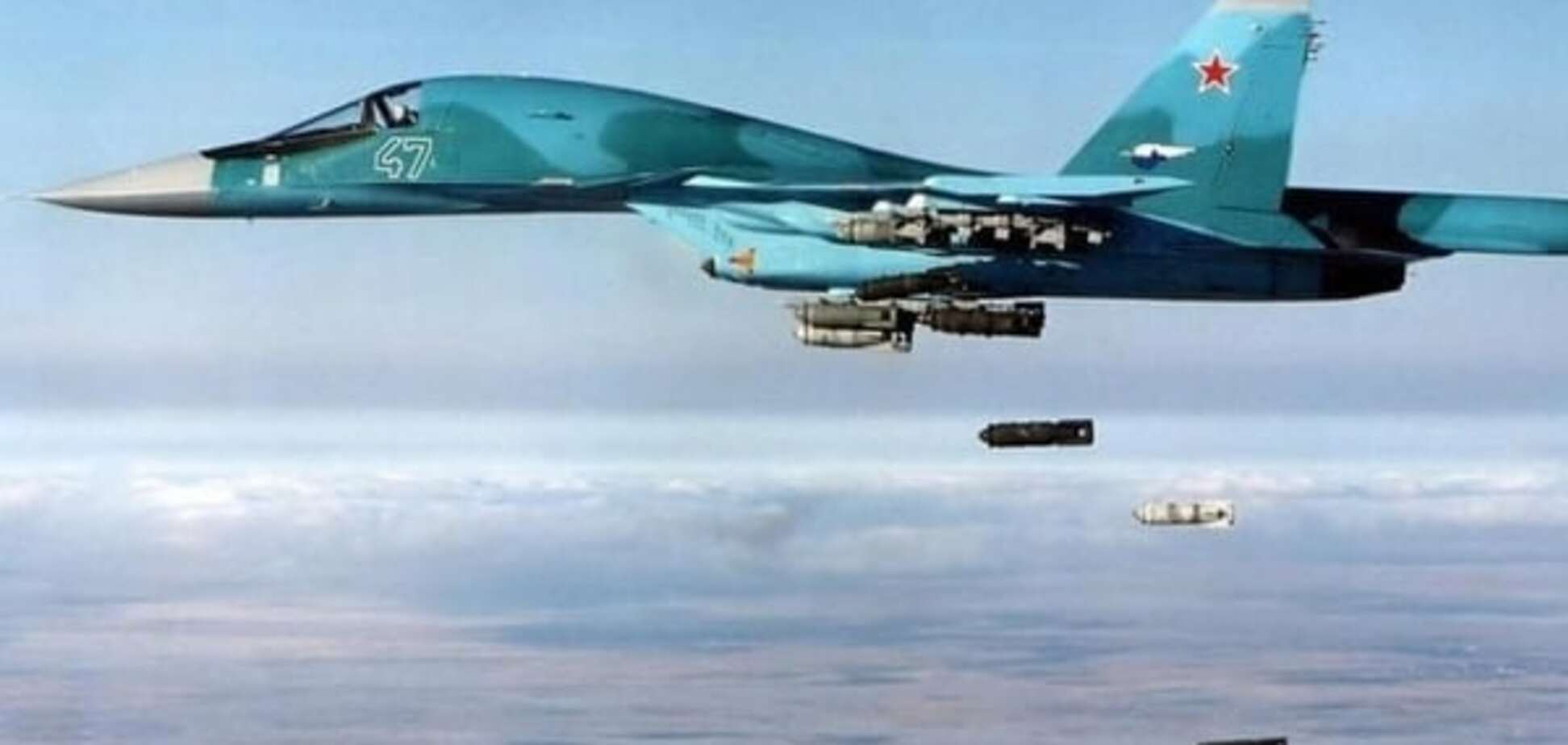 Российские самолеты в Сирии 'отпустили поохотиться' на автоцистерны ИГИЛ