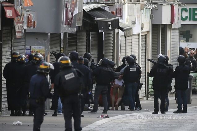 Спецоперация: в Париже полиция провела 118 обысков, есть задержанные