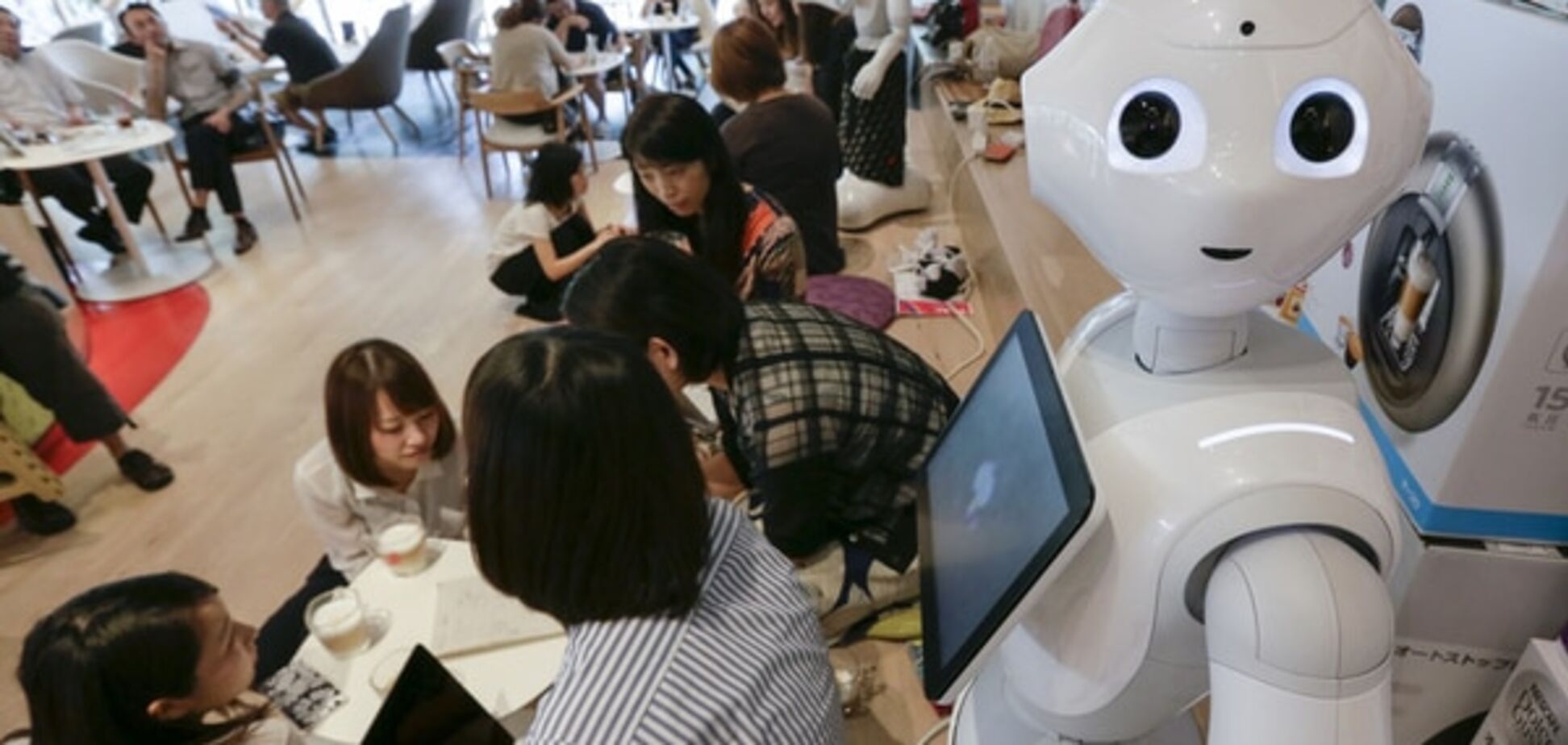 В Японии умный 'робот' поступил в университет