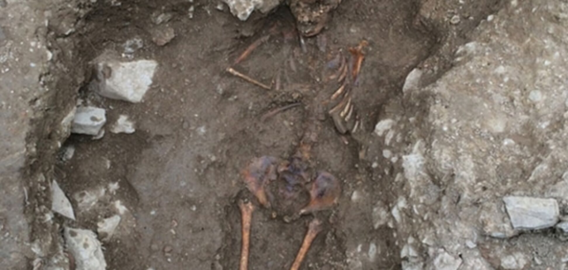 В Італії археологи знайшли могилу 'молодої відьми'