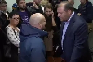 Каюсь - но радуюсь набитой физиономии...