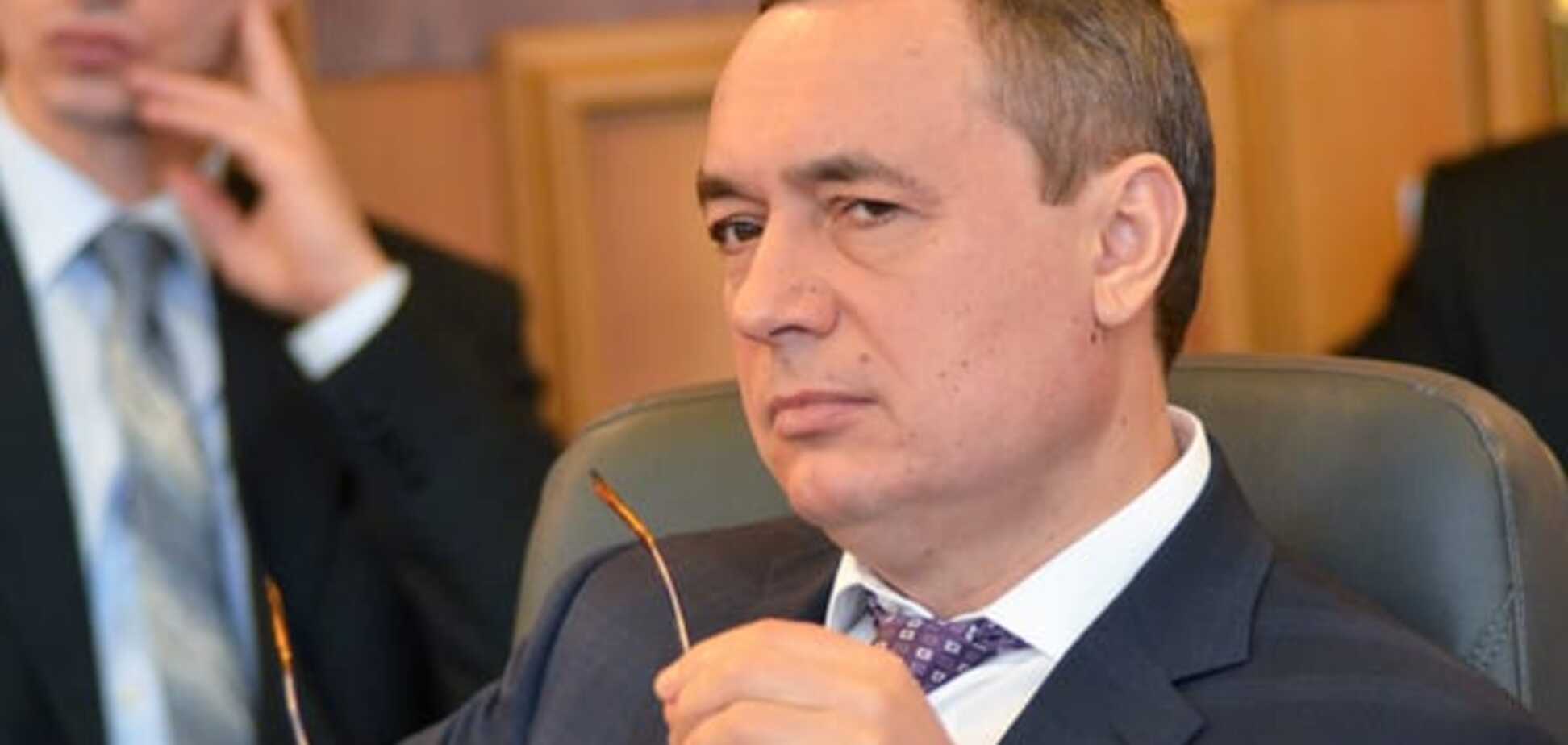 Мартыненко открестился от обвинений Лещенко и предложил нардепу охрану