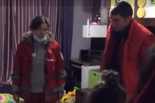 'Других нет': в Ивано-Франковске к ребенку приехали вдрызг пьяные медики