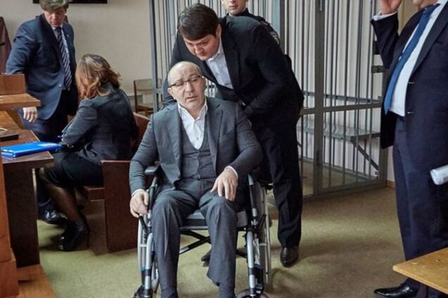 Свидетель в суде рассказал, как Кернес избивал человека