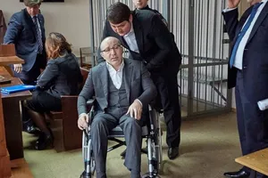 Геннадий Кернес в зале суда