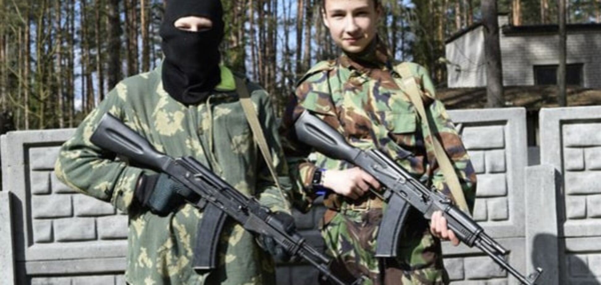 В Беларуси 'военно-патриотические' клубы готовят солдат для 'русского мира'