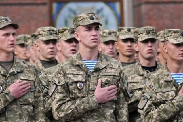 В Украине стартовал перенесенный призыв в армию