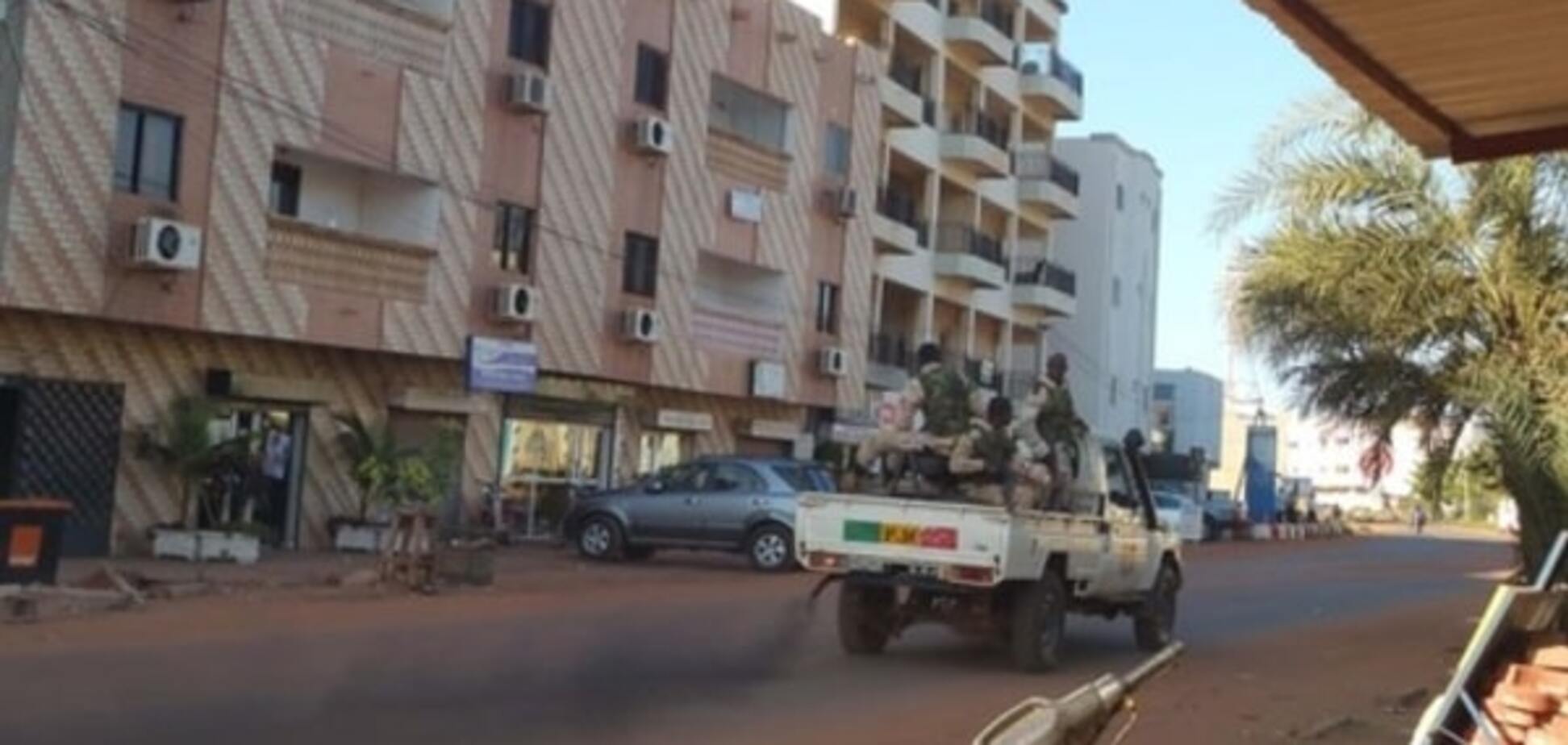 Террористы в Мали освободили заложников, цитировавших Коран