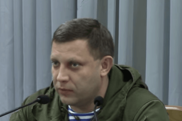 'По Конституции люди имеют право курить': Захарченко 'промыл' мозги студентам 'ДНР'. Видеофакт