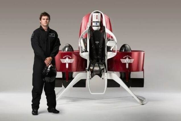 Выше облаков: пожарные Дубая будут тушить небоскребы с помощью реактивных ранцев. Видофакт