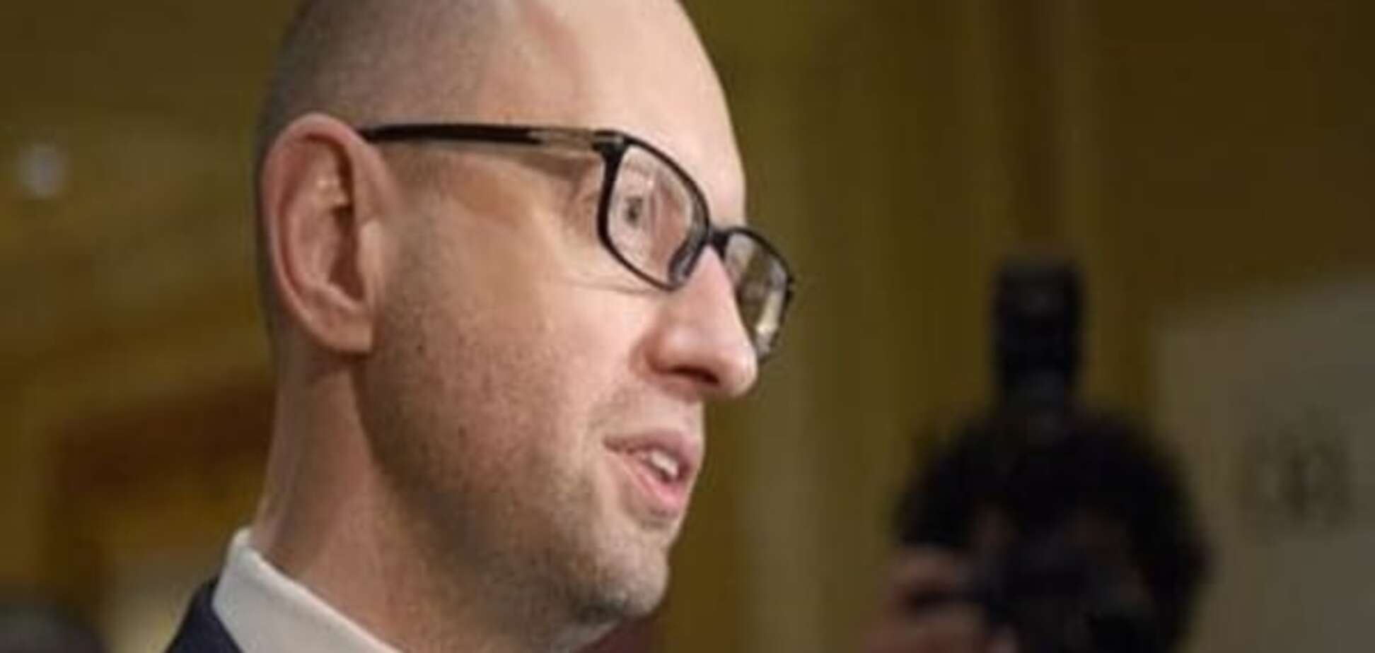 Яценюк запропонував видати книгу спогадів про події Майдану