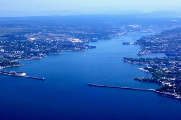 Крымнаш: в Севастополе остановили троллейбусы и закрыли детсады