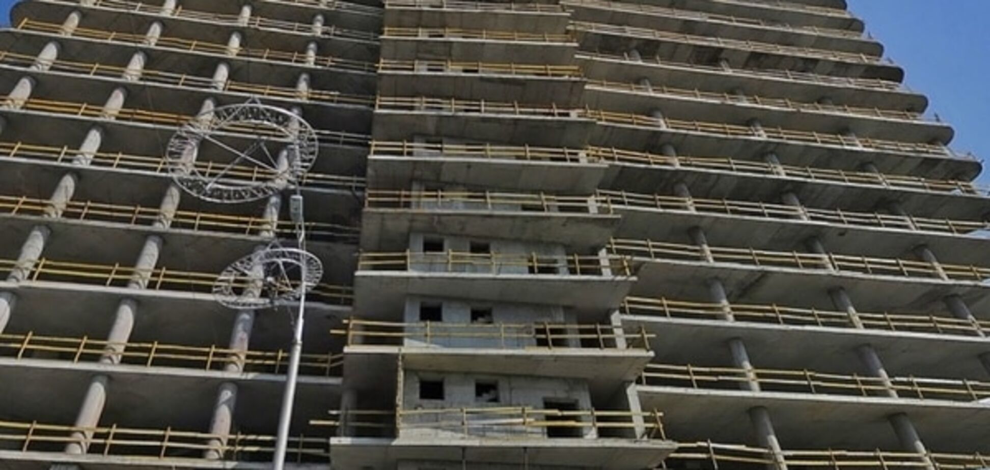 Микитась: Укрбуд приостанавливает стройку на Никольской слободке