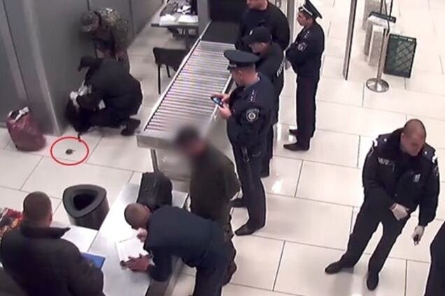 В киевском аэропорту задержали пассажира с гранатой