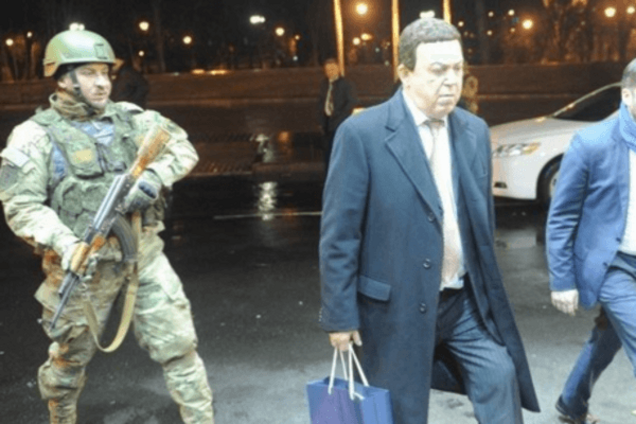 Презентовал итальянскую простату: соцсети 'взорвались' шутками о Кобзоне в Донецке