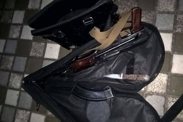 Под Киевом вооруженные неизвестные захватили фабрику