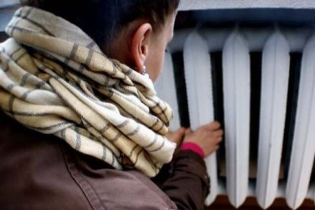 Як 'ЛНР' проводить опалювальний сезон: в Перевальську мерзнуть, в Алчевську моляться