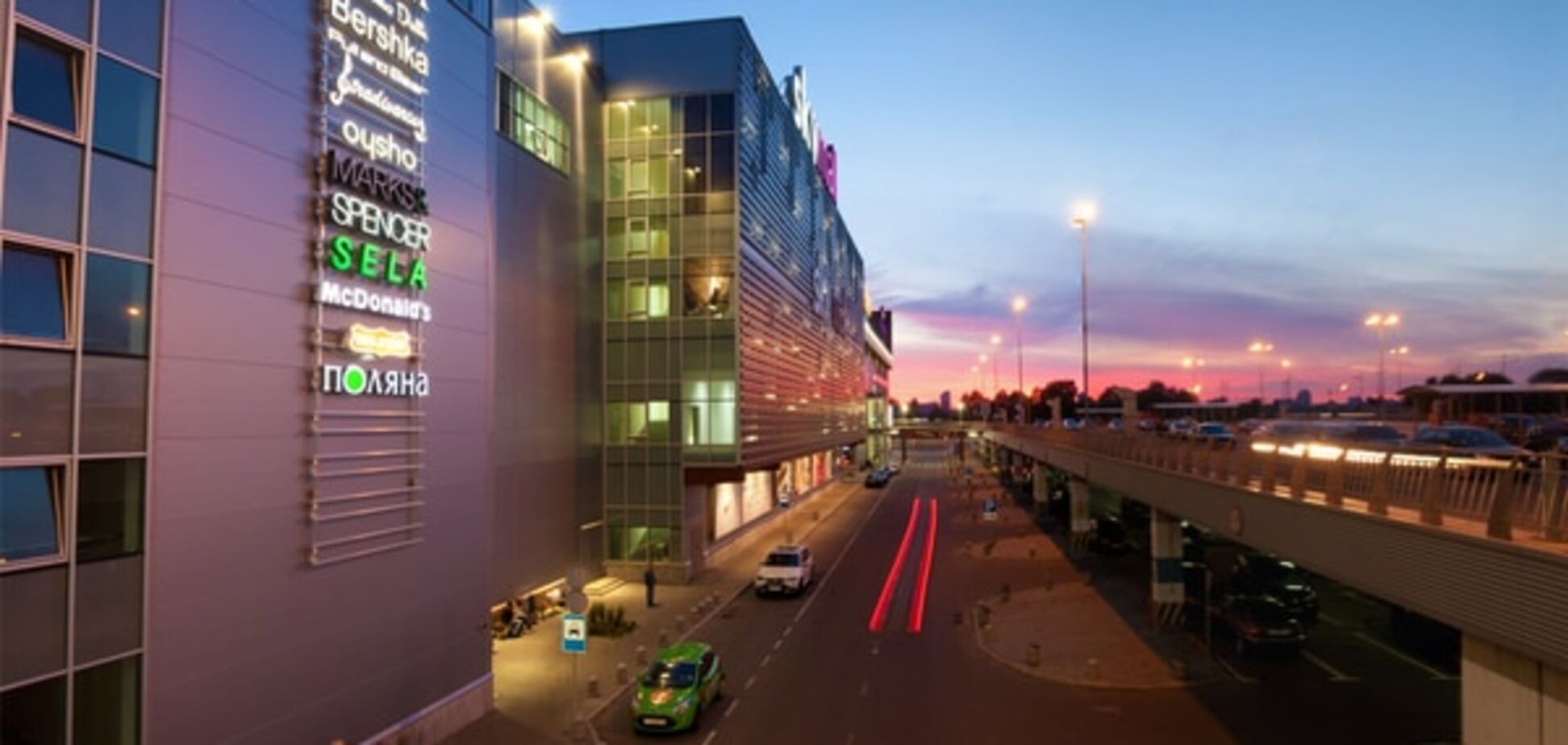 Журналисты рассказали, как украинские чиновники помогали рейдерам