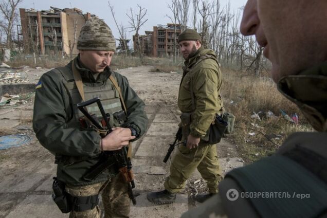 Террористы атаковали позиции сил АТО в Песках и Авдеевке