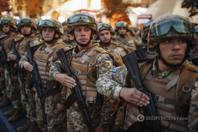 В оккупированной Луганщине 'кровавую хунту' позвали на помощь – Снегирев