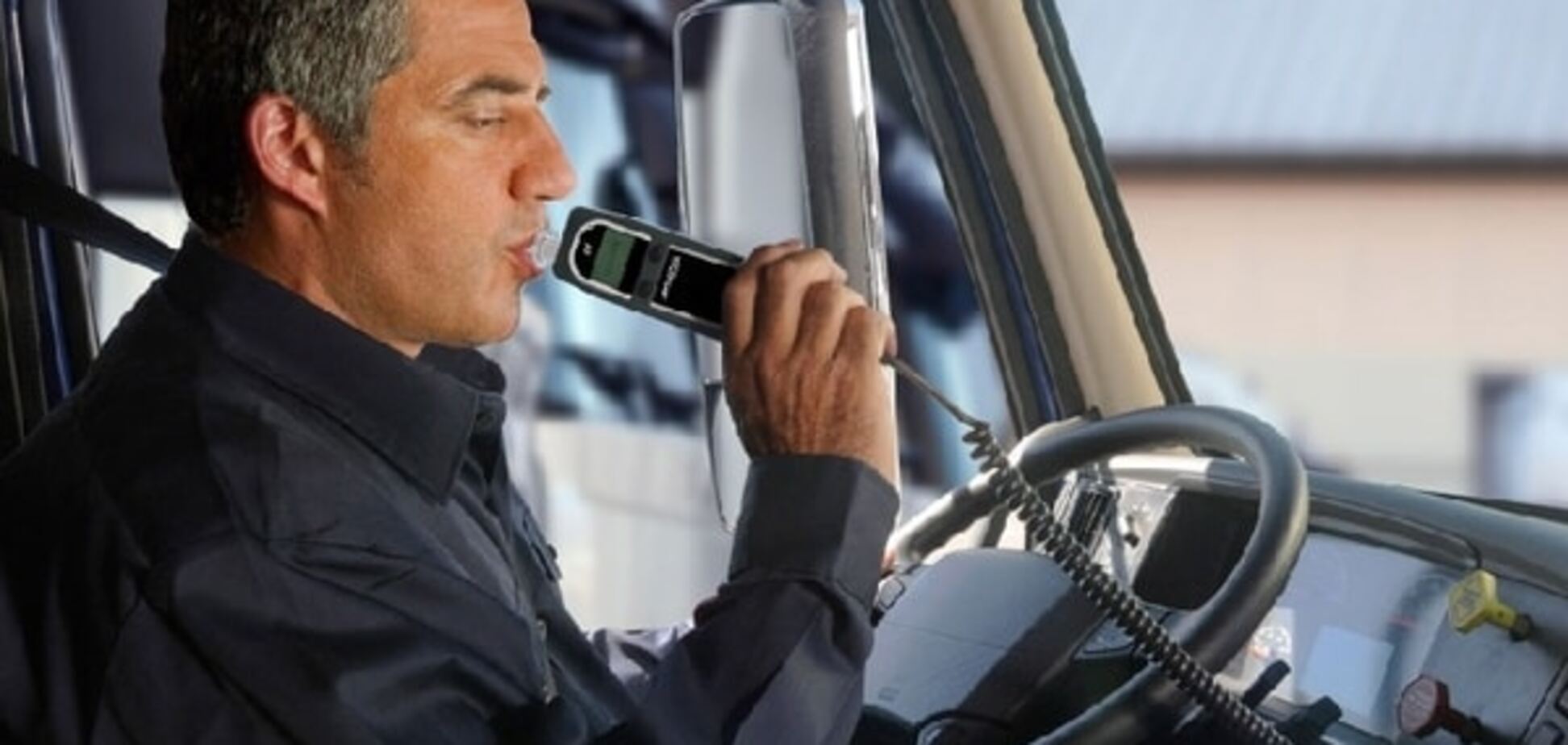 Пасажири будуть жити: п'яний водій маршрутки не зможе сісти за кермо