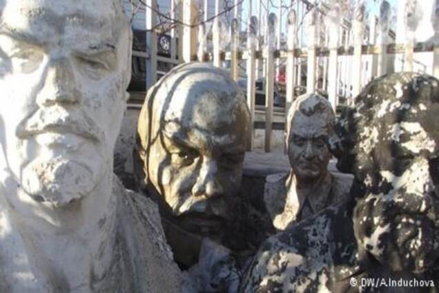 Никто не хотел Жеребцов: эксперты рассказали о ходе декоммунизации