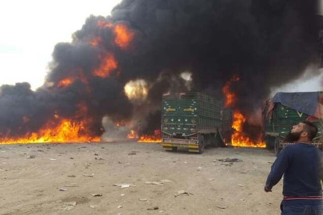 США: гумконвой у границы Сирии с Турцией атаковали российские ВВС