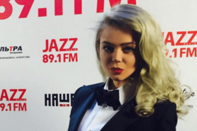 Гросу в смокинге оконфузилась в России: первый блин комом