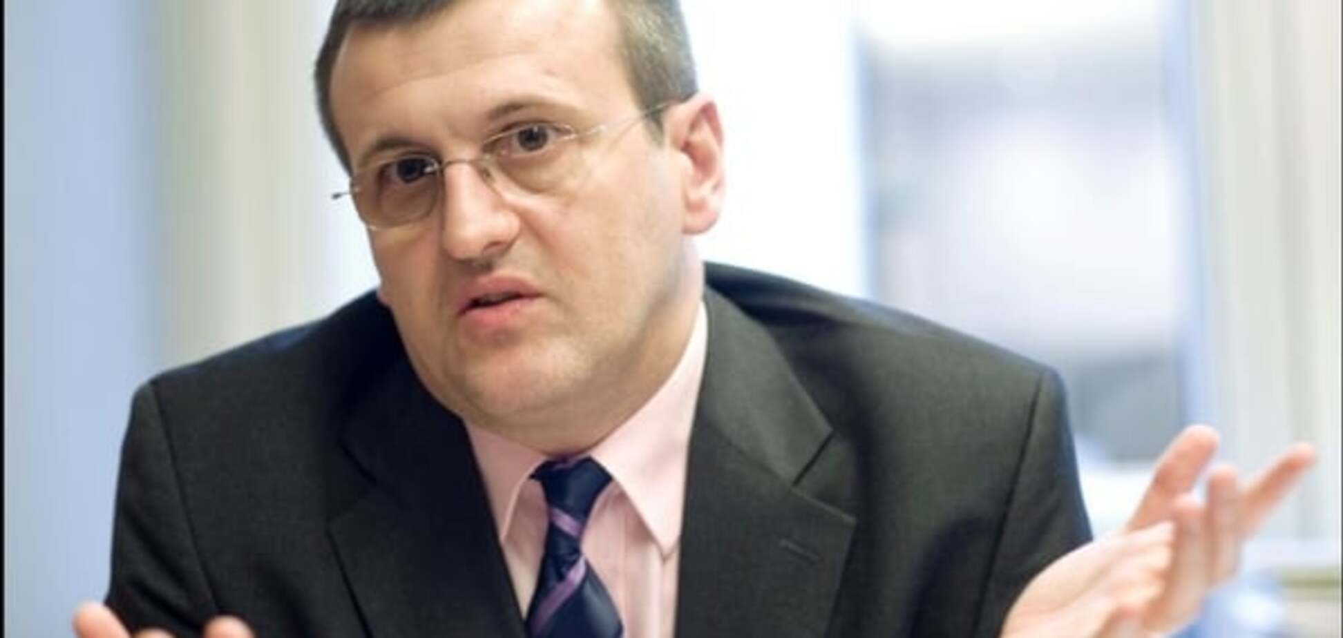 Євродепутат зажадав відставки спікера Сенату Румунії через візит Наришкіна