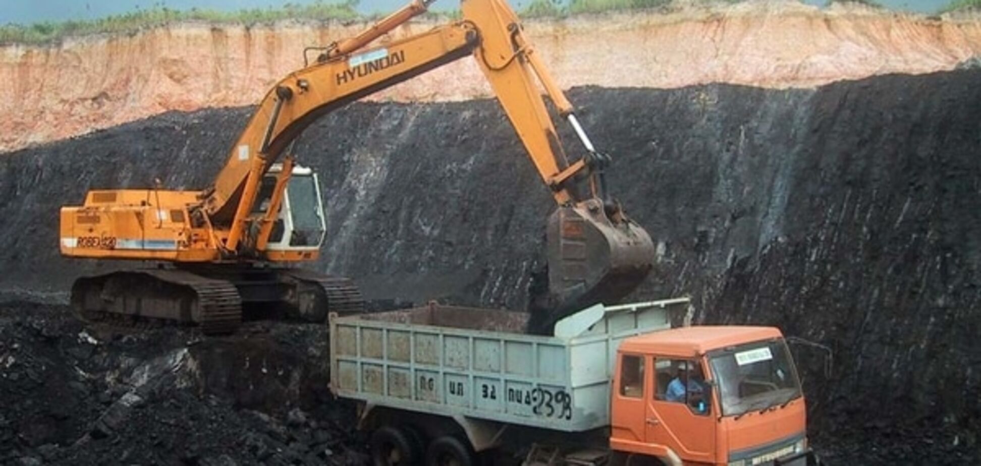 Вугілля під нуль: експерт пояснив, як вирішити енергетичну проблему України