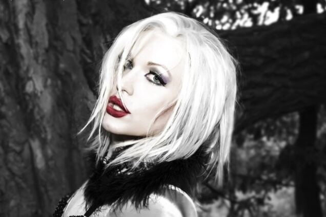 Опросник Пруста: травести-дива Монро откровенно рассказала о себе