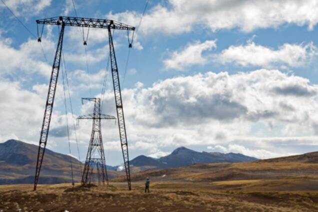 Оккупанты поспешили похвастаться поставками электричества в Крым по энергомосту с Кубани
