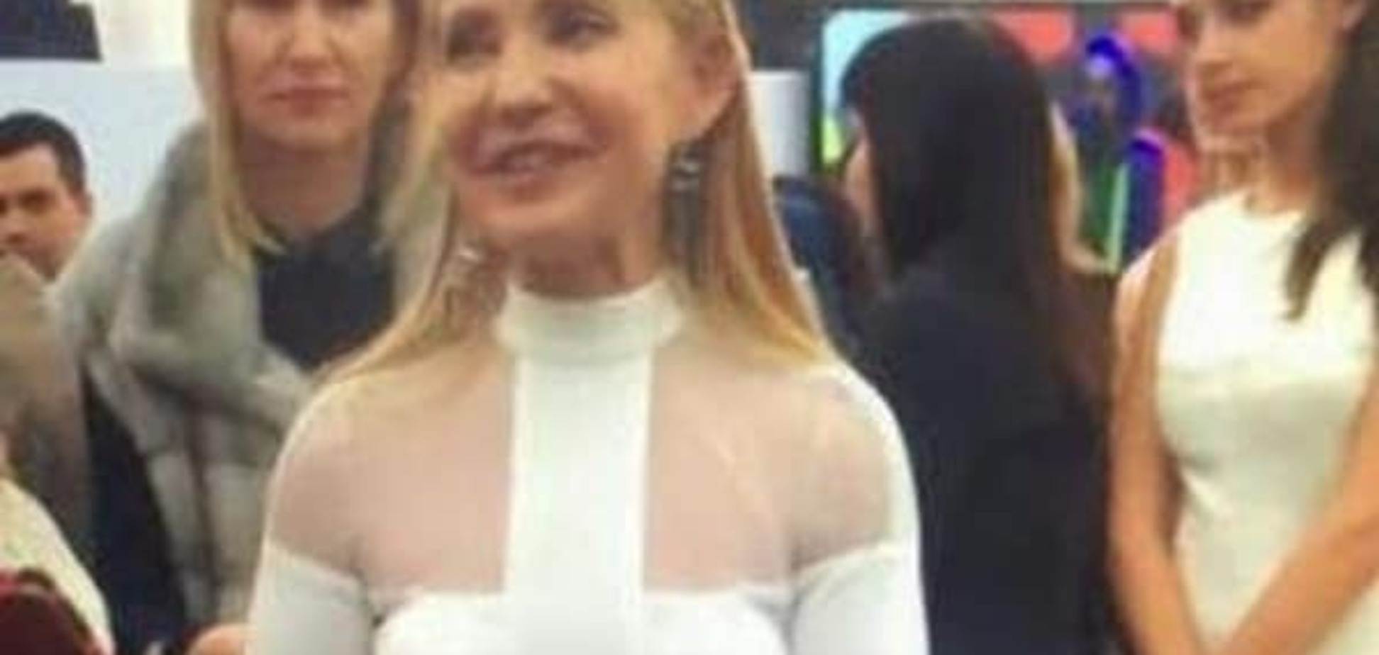 Тимошенко в сукні а-ля 'П'ятий елемент' здивувала мережу: фотофакт