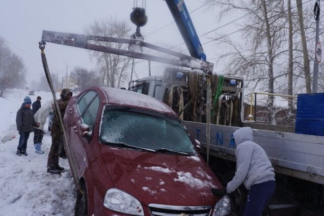 'Київавтодор' повідомив, за що буде застосовувати евакуатори взимку