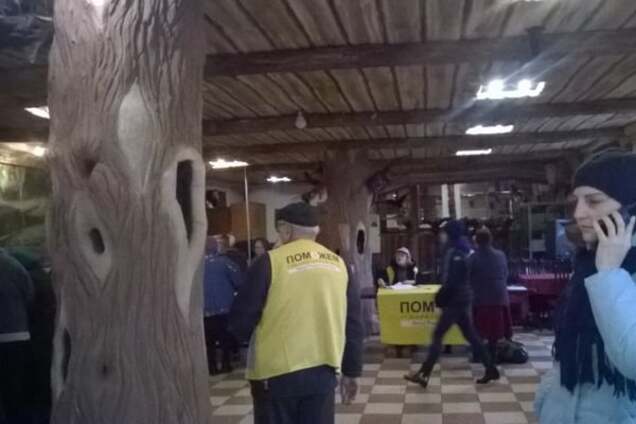 Волонтеры доставили помощь жителям обстреливаемой Сартаны