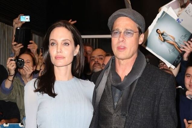 Анджелина Джоли подчеркнула осиную талию поясом за 2 тысячи евро