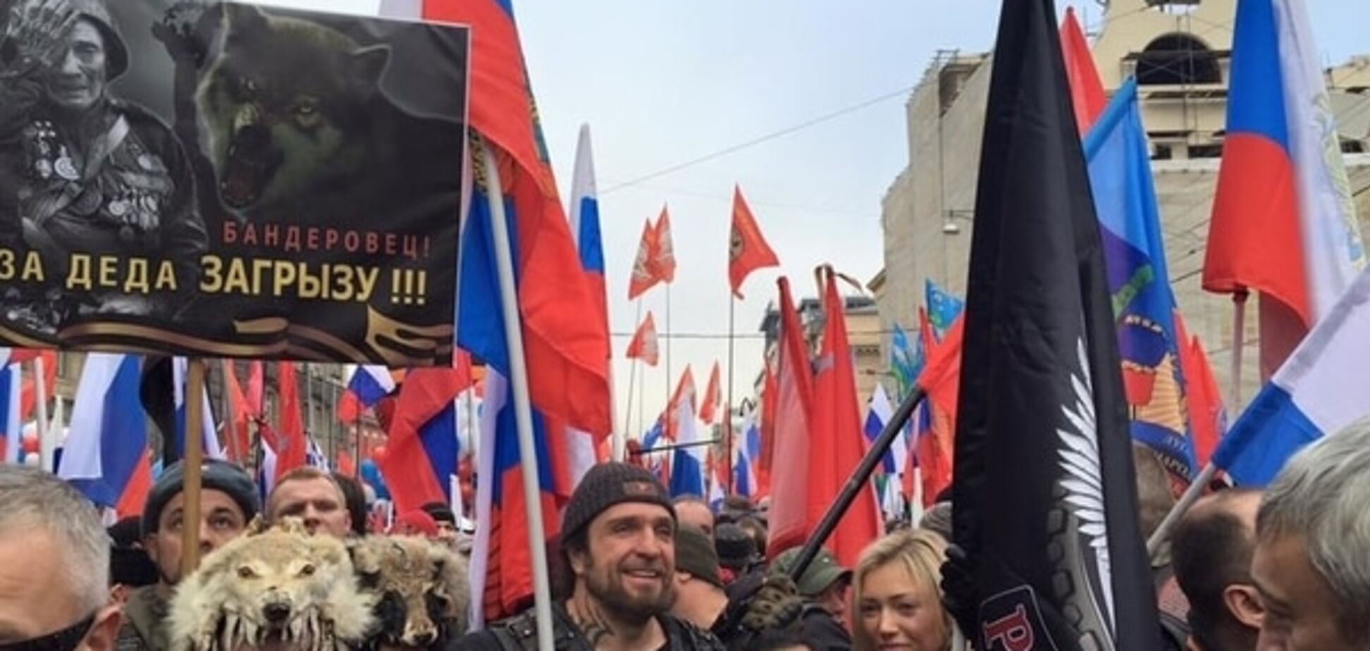 'Шизофрения полная': в России высмеяли угрозы байкеров 'загрызть бандеровцев'