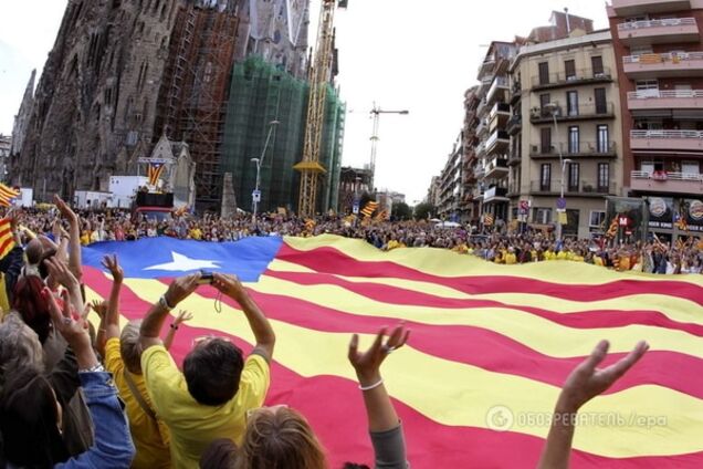 Каталонському парламенту дозволили голосувати за незалежність