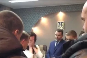 Чергове затримання за підозрою у хабарі