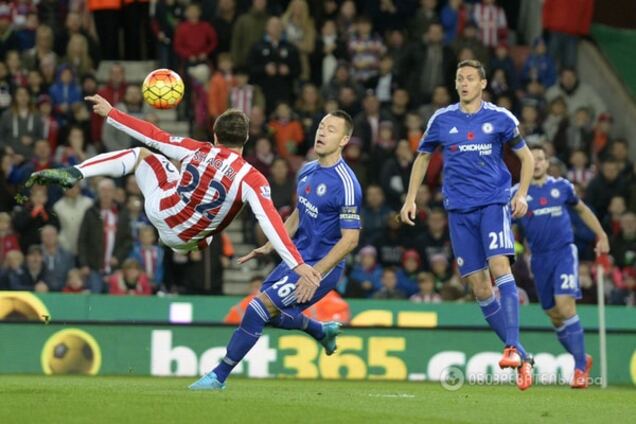 На дно: 'Челси' с наказанным Моуриньо проиграл седьмой матч в сезоне