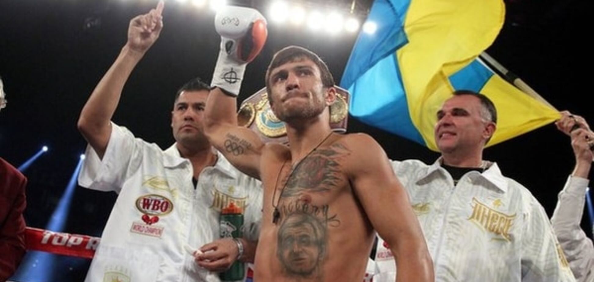 Украинец Ломаченко эффектно нокаутировал мексиканца