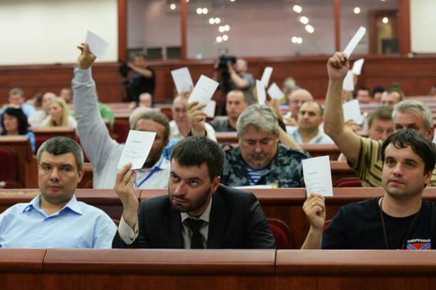 В 'ДНР' хотят 'конституционально' запретить украинский язык